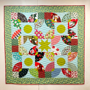 Christmas Double Wedding Ring Quilt