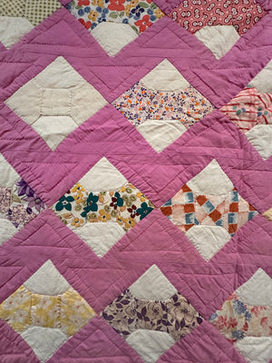 Bow Tie  Vintage quilt